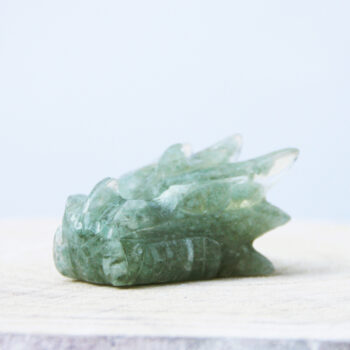 Krachtige orgonite drakenschedel met Aquamarijn, Bergkristal en Amethist  PD0019 - Afbeelding 4