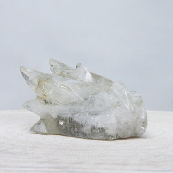 Orgonite drakenschedel met Bergkristal 21 - Afbeelding 2