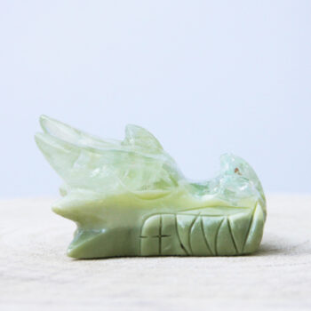 Krachtige Orgonite drakenschedel met Groene fluoriet, Seleniet en Bergkristal PD0045