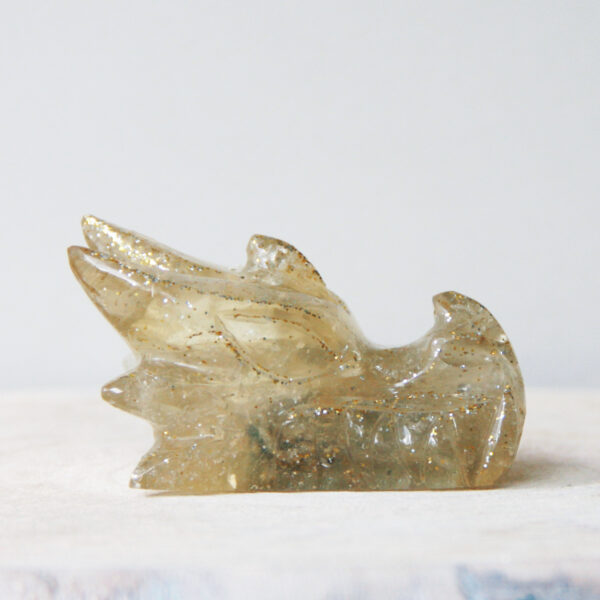 Orgonite drakenschedel met Lemon kwarts en Bergkristal 5