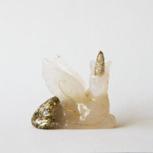 Orgonite Unicorn met Seleniet, Rozenkwarts en Morganiet 4